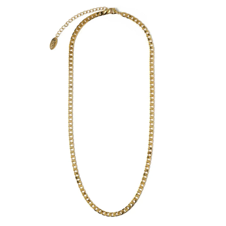 Vero™ | Collar de cadena curb de eslabones planos en oro
