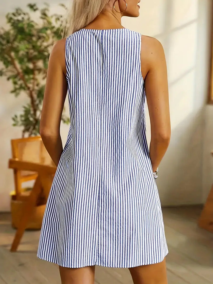 Aurélie | Vestido corto con rayas ligeras