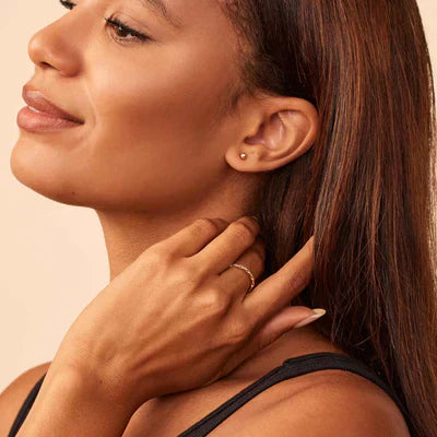 Ball™ | Pendientes de Stud de Oro