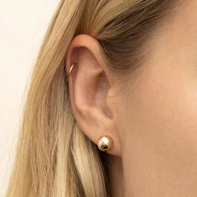 Ball™ | Pendientes de Stud de Oro