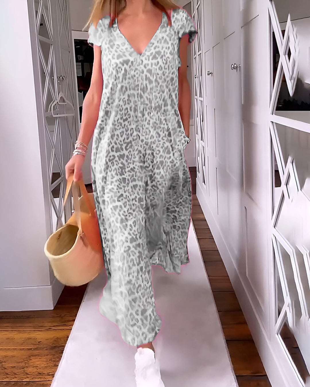 Véronique | Vestido largo de manga corta y escote en V